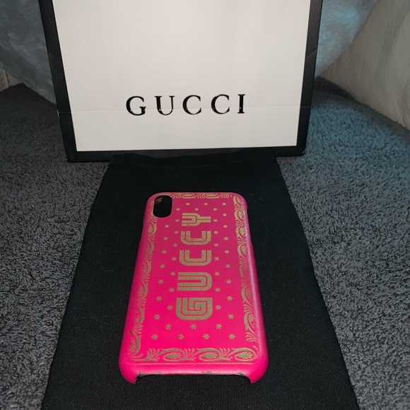 Authentic Pink Gucci Moon & Stars Leather iPhone X Case - Picture 7 of 9